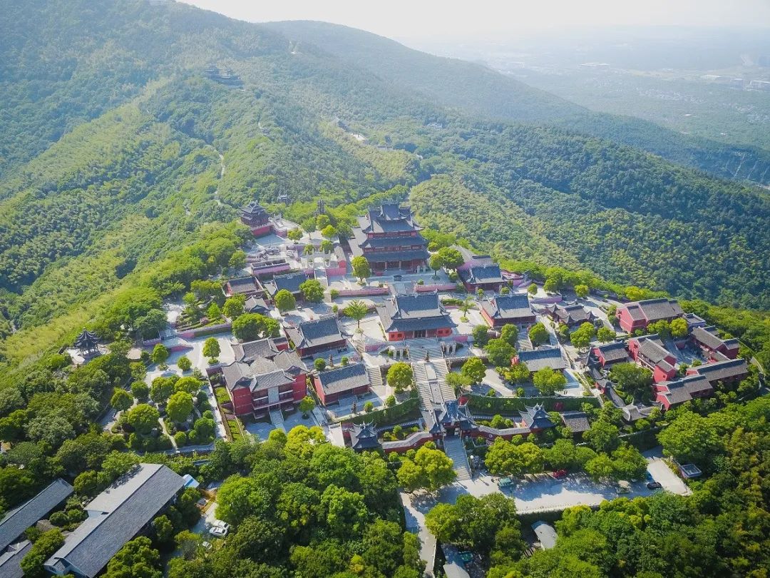 精选美食度假体验品质生活